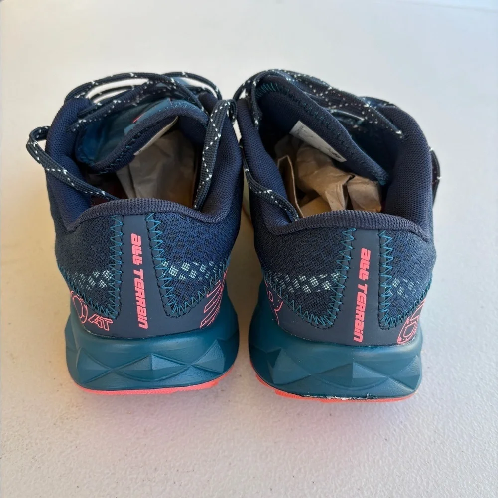 New Balance Women's Navy and Coral Athletic Running Sneakers